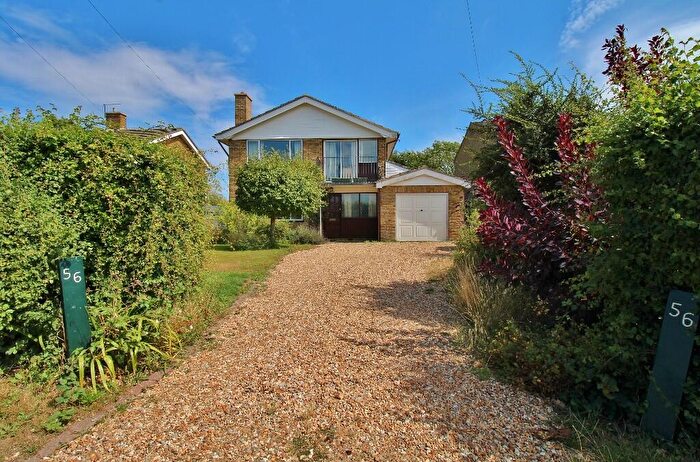 3 Bedroom Detached House For Sale In Old Street, Hill Head, PO14