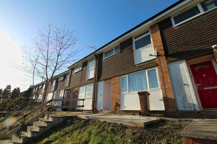 3 Bedroom Terraced House To Rent In Devon Road, Luton LU2