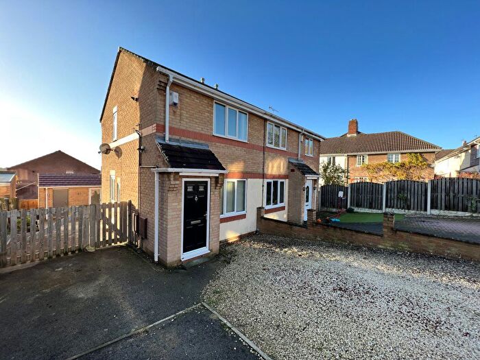 2 Bedroom Semi-Detached House To Rent In Richmond Road, Upton, WF9