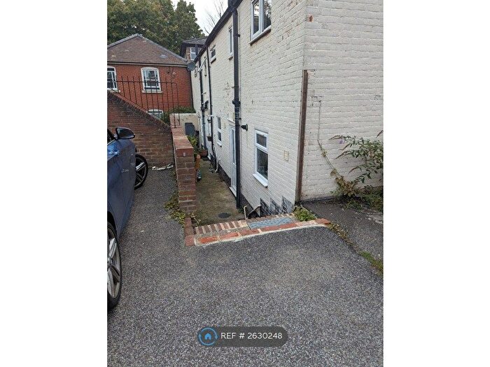 2 Bedroom End Of Terrace House To Rent In Fairfax Mews, Colchester, CO2