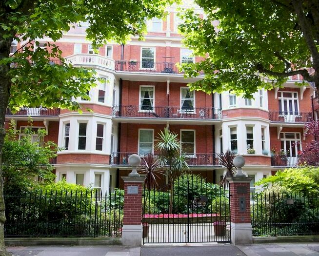 1 Bedroom Flat To Rent In Fitzgeorge Avenue, West Kensington, W14