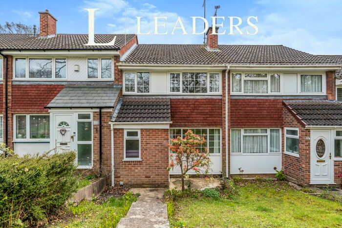 3 Bedroom Property To Rent In Petworth Gardens, Southampton, SO16