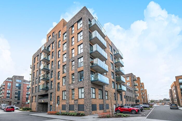 2 Bedroom Flat To Rent In James Smith Court, Dartford, DA1