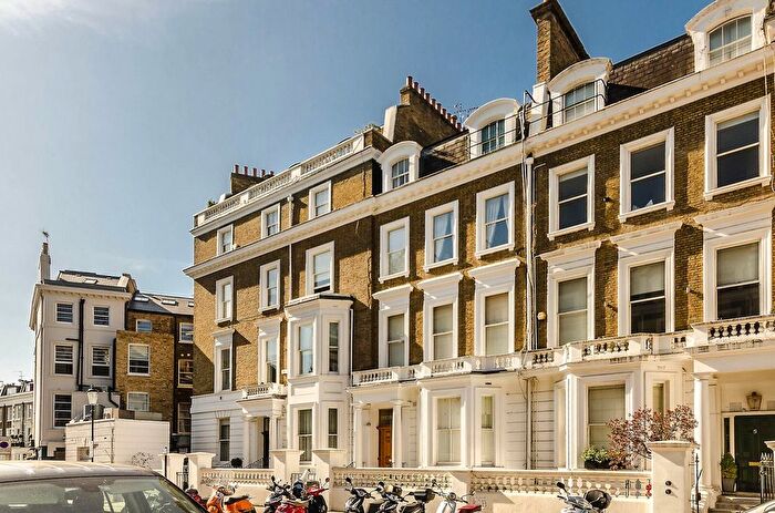 2 Bedroom Flat To Rent In Bina Gardens, South Kensington, London, SW5