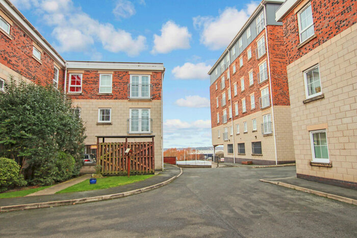 2 Bedroom Flat To Rent In Kaber Court, Liverpool, Merseyside, L8