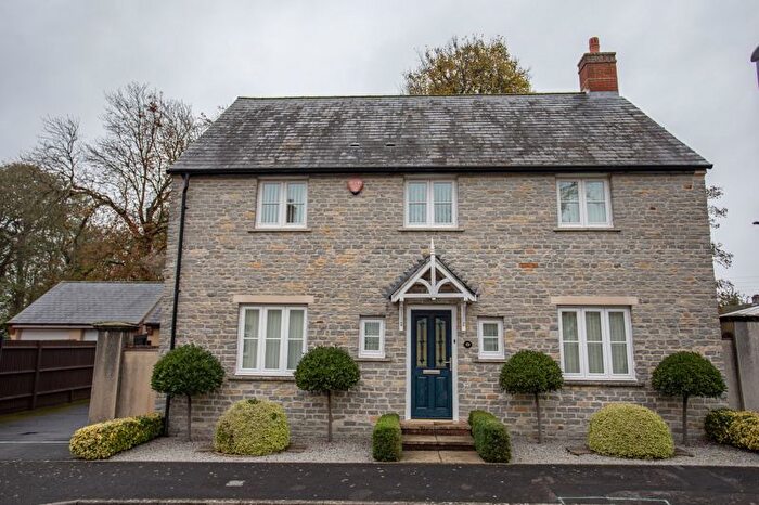 4 Bedroom Detached House For Sale In Picts Hill, Langport, TA10