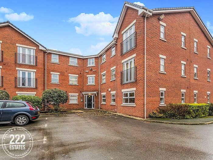 2 Bedroom Flat To Rent In Guest Street, Widnes, WA8