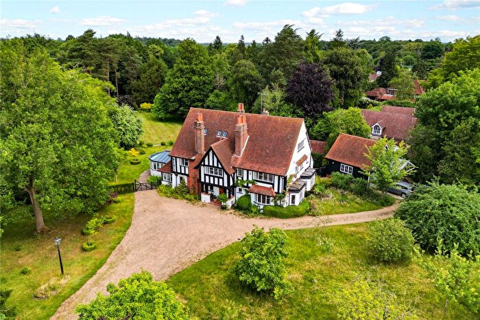 6 Bedroom Detached House For Sale In Common Road, Chorleywood, Rickmansworth, Hertfordshire, WD3