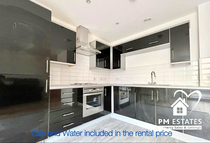 2 Bedroom Apartment To Rent In Riverside Wharf, Bishop's Stortford, Hertfordshire, CM23