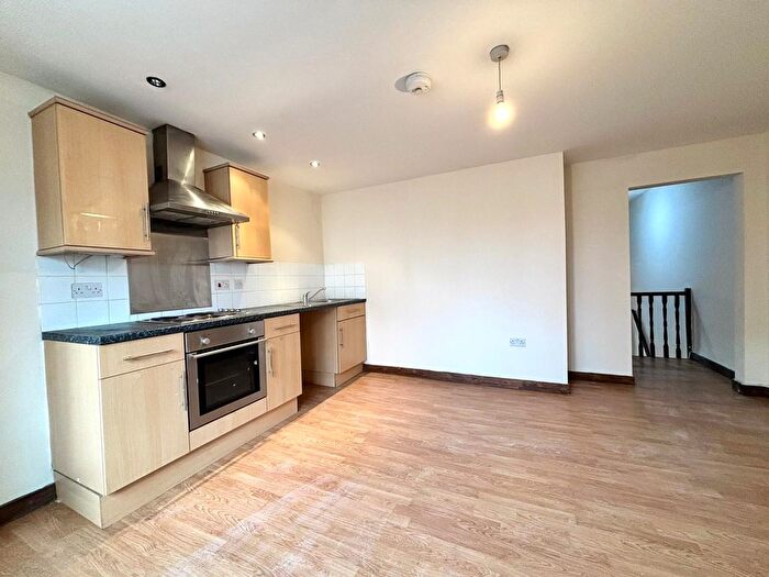2 Bedroom Flat To Rent In St. Denys Road, Southampton, SO17