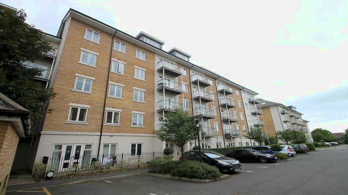 1 Bedroom Flat To Rent In Park Lodge Avenue, West Drayton, UB7