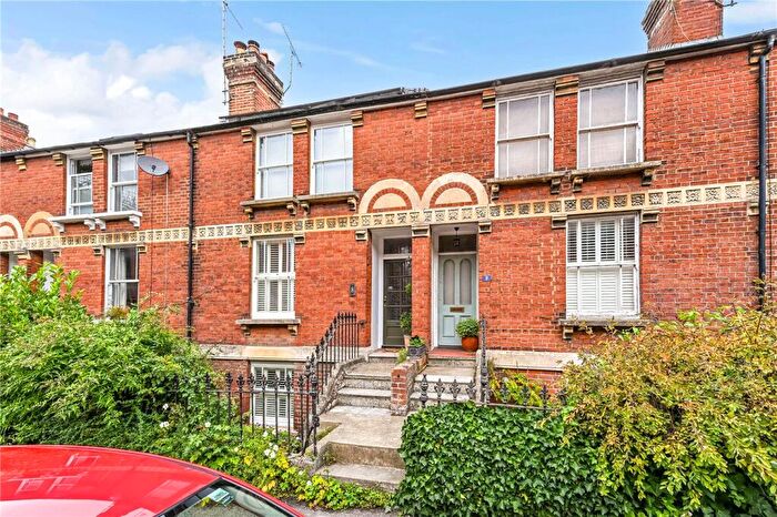 4 Bedroom Terraced House For Sale In Victoria Road, Winchester, Hampshire, SO23