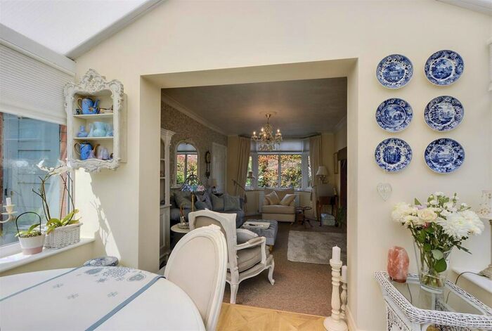 3 Bedroom Detached House For Sale In College Street, Long Eaton, NG10