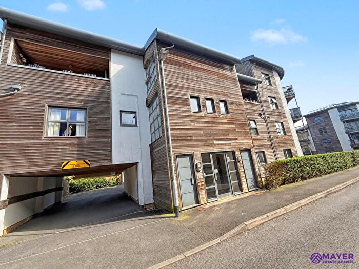 1 Bedroom Apartment For Sale In Endeavour Court, Stoke, PL1