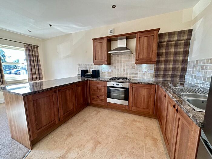 2 Bedroom Flat To Rent In Clover Croft, Higham, Burnley, BB12