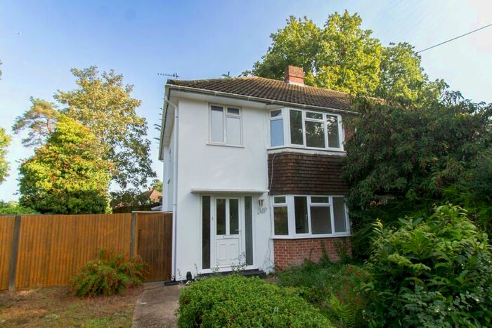 3 Bedroom Property To Rent In Gally Hill Road, Church Crookham, Fleet, GU52