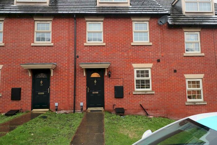 3 Bedroom House To Rent In Raynville Way, Leeds, West Yorkshire, Uk, LS12
