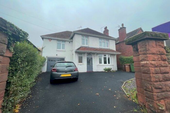 4 Bedroom Detached House To Rent In Chester Road North, Kidderminster, DY10