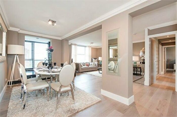 3 Bedroom Flat To Rent In St John's Wood Park, St John's Wood, London, NW8