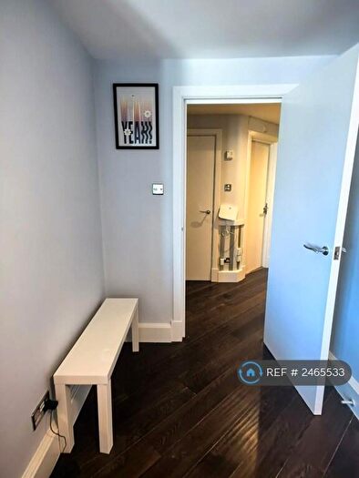 2 Bedroom Flat To Rent In Taggs House, Kingston Upon Thames, KT1