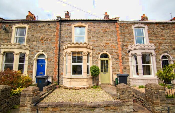 2 Bedroom House To Rent In Thicket Road, Fishponds, Bristol, BS16