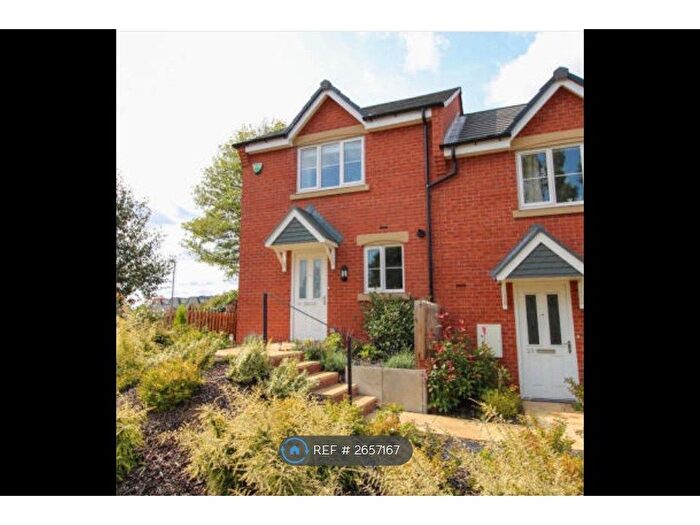 2 Bedroom End Terrace House To Rent In Panthers Place, Chesterfield, S41