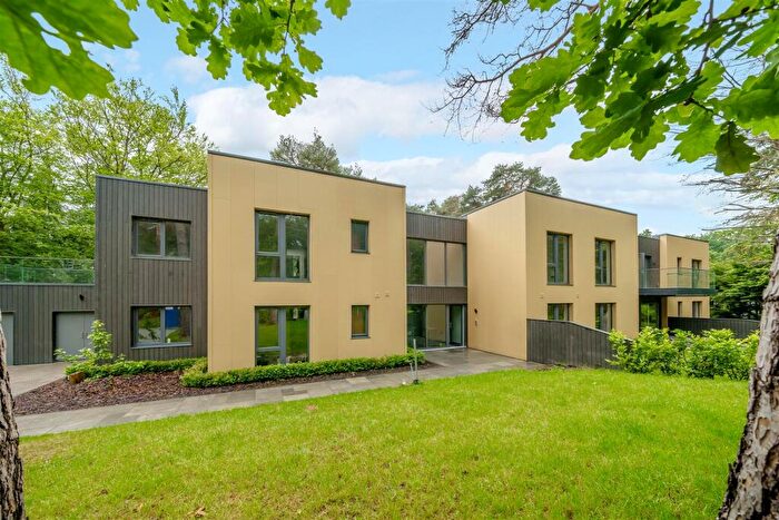 2 Bedroom Apartment For Sale In Tekels Park, Camberley, GU15