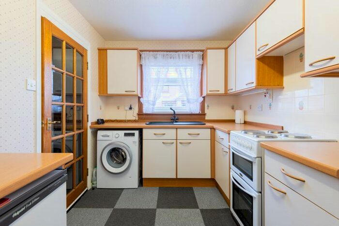 2 Bedroom Semi-Detached Bungalow For Sale In Muir Place, Forfar, DD8