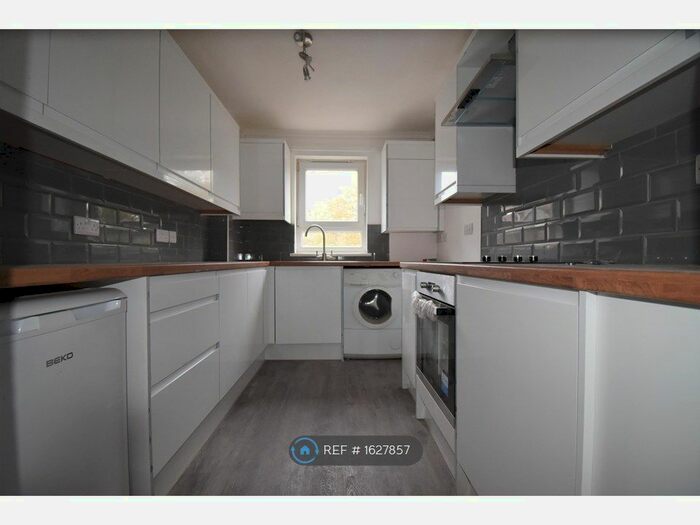 2 Bedroom Flat To Rent In Chapel Street, Egremont, CA22