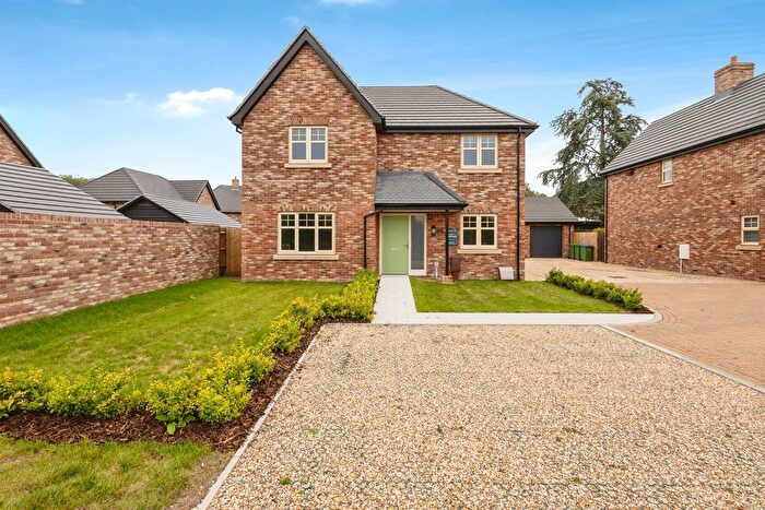 4 Bedroom Detached House For Sale In Crofton View, Stubbington, PO14