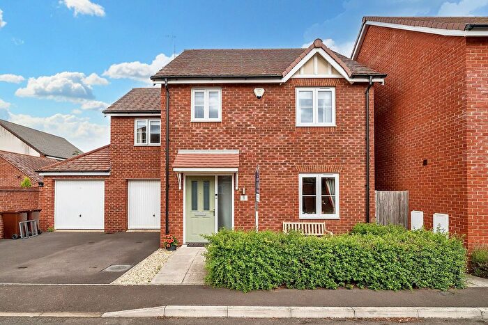 4 Bedroom Detached House For Sale In Egdon Crescent, Cheltenham, GL51