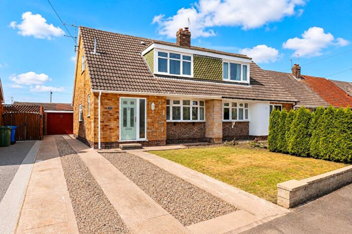 3 Bedroom Semi-Detached Bungalow For Sale In Burton Road, Cottingham, HU16