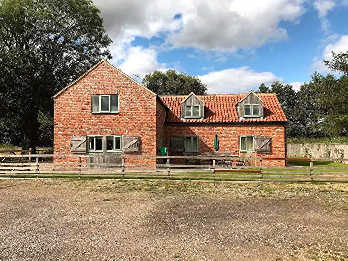 5 Bedroom Cottage For Sale In Stokesley, Middlesbrough, North Yorkshire, TS9