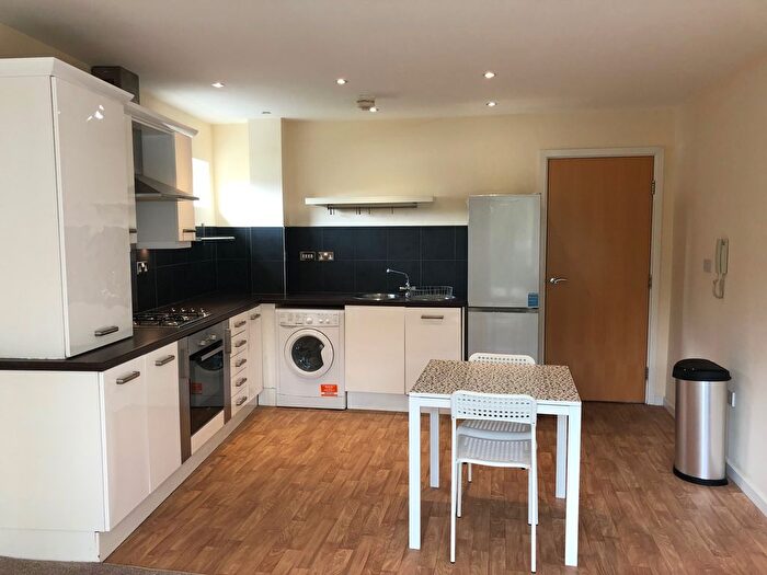 2 Bedroom Property To Rent In Ellerman Road, Liverpool, L3