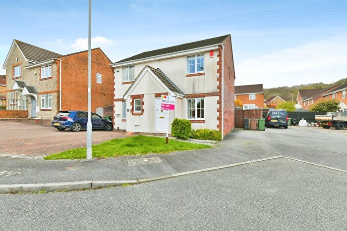 2 Bedroom End Terrace House For Sale In Bridle Close, Plymouth, PL7