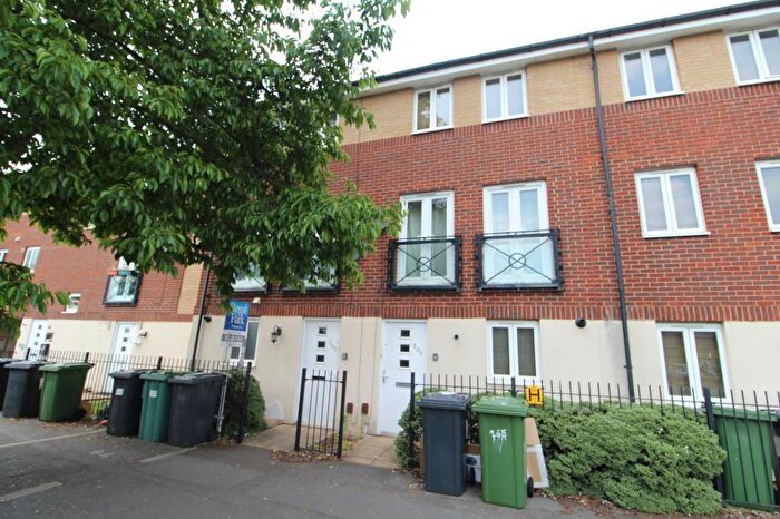 3 Bedroom Town House To Rent In Eagle Way, Hampton Centre, Peterborough, PE7