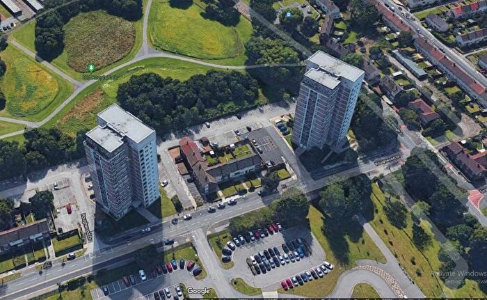 2 Bedroom Apartment For Sale In Willow Rise, Roughwood Drive, Northwood, L33
