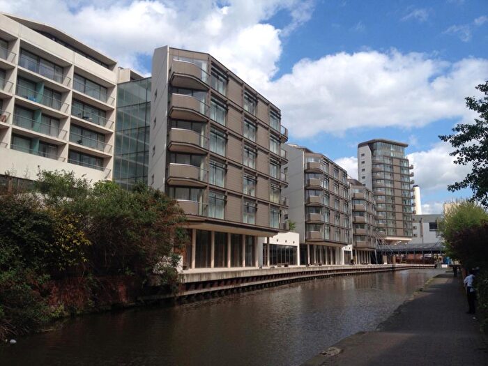 2 Bedroom Apartment To Rent In Nottingham One, Canal Street, The City, Nottingham, NG1