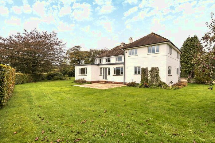 5 Bedroom Detached House To Rent In Hattingley Road, Medstead, GU34