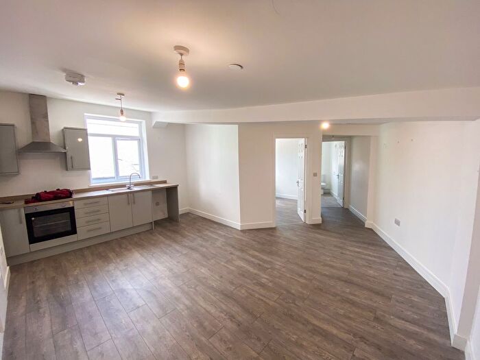 1 Bedroom Flat To Rent In West Street, Fishguard, SA65