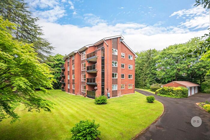 3 Bedroom Apartment For Sale In Carlton Gate, Balcombe Road, Branksome Park, Poole, BH13