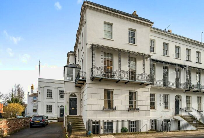 1 Bedroom Apartment For Sale In Wellington Street, Cheltenham, Gloucestershire, GL50