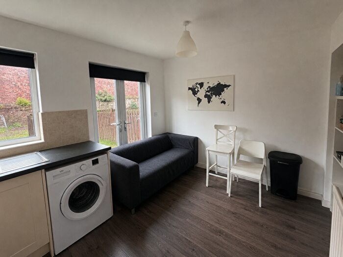 4 Bedroom House To Rent In Stanza Court, Kensington, Liverpool, L5