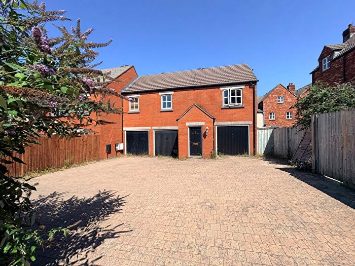 2 Bedroom Property To Rent In County Way, Bristol, BS34
