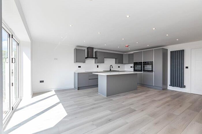 5 Bedroom Detached House For Sale In Chapel Lane, Coppull, PR7