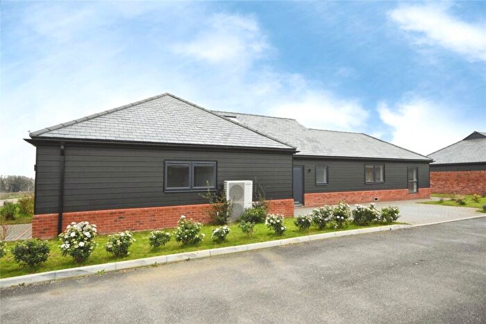 5 Bedroom Detached House For Sale In Inglefield Road, Fobbing, Stanford-le-Hope, Essex, SS17