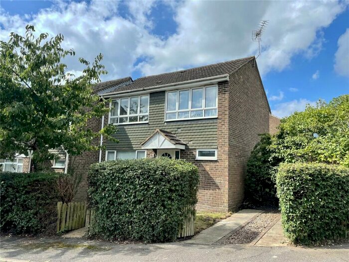 4 Bedroom End Of Terrace House To Rent In The Chantrys, Farnham, Surrey, GU9