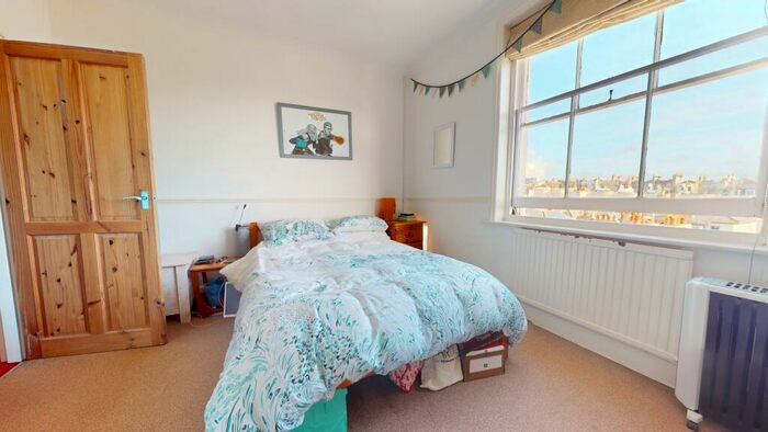 1 Bedroom Flat To Rent In Holland Road, Hove, BN3
