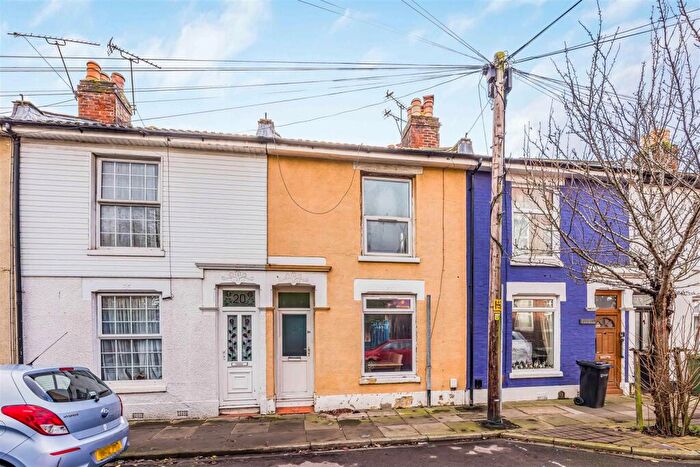 2 Bedroom Terraced House For Sale In Lincoln Road, Portsmouth, PO1