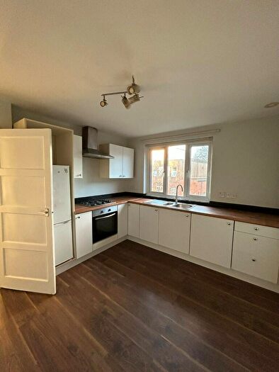 4 Bedroom Maisonette To Rent In Shield Street, Newcastle Upon Tyne, NE2